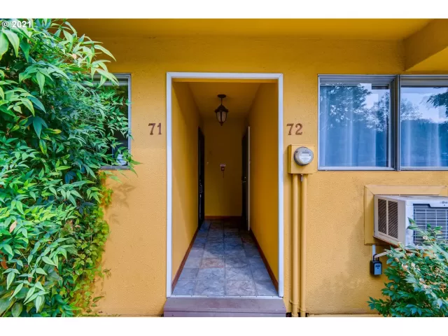 MLS: 21606520 Condo For Sale