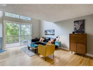 Photo #3: 21606520 Listing 