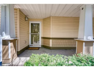 Photo #3: 21607009 Listing