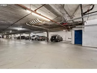 Photo #3: 21607597 Listing 