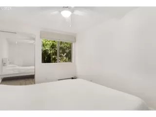 Photo #3: 21607754 Listing 