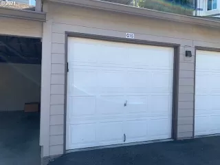 Photo #6: 21609205 Listing