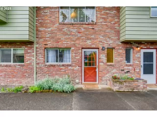 Photo #2: 21610278 Listing