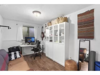 Photo #5: 21610786 Listing 