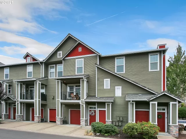 MLS: 21612655 Condo For Sale