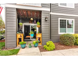 Photo #1: 21613413 Listing