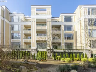 Photo #1: 21613454 Listing