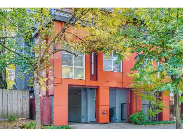MLS: 21614990 Condo For Sale