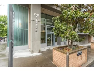 Photo #1: 21615702 Listing 