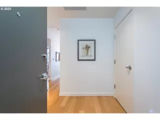 Photo #2: 21615702 Listing 