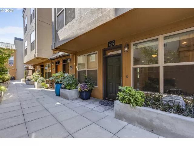 MLS: 21616033 Condo For Sale