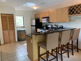 Photo #3: 21616524 Listing 