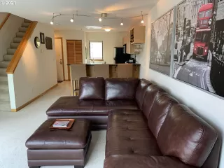 Photo #4: 21616524 Listing 