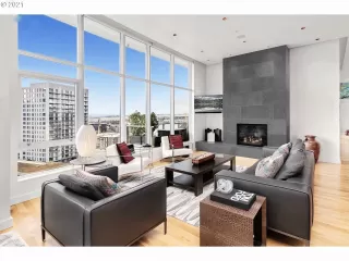 Photo #2: 21616768 Listing