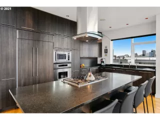 Photo #3: 21616768 Listing