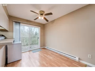 Photo #2: 21617089 Listing