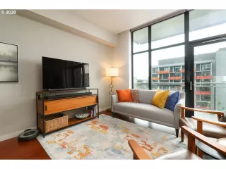 Photo #2: 21617211 Listing