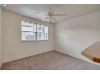 Photo #3: 21617385 Listing