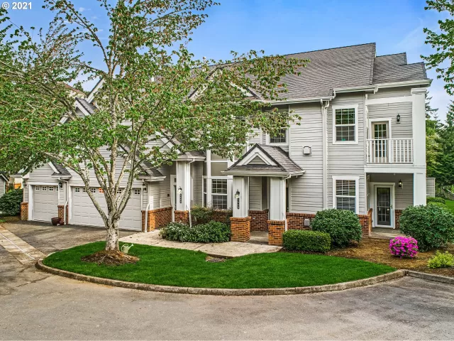 MLS: 21619720 Condo For Sale