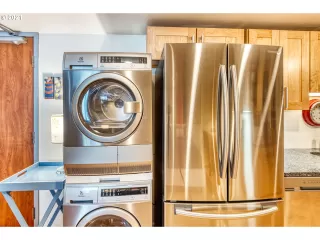 Photo #1: 21620007 Listing