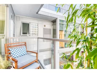 Photo #2: 21620007 Listing