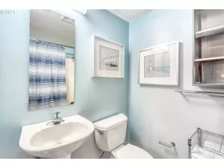 Photo #3: 21620007 Listing