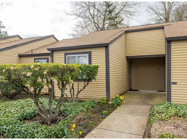 MLS: 21620130 Condo For Sale