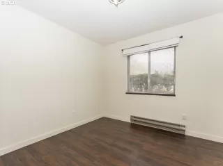 Photo #5: 21620130 Listing 