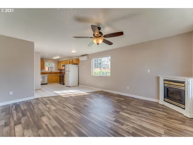 MLS: 21620429 Condo For Sale