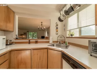 Photo #1: 21621986 Listing 