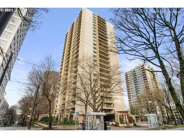 MLS: 21622043 Condo For Sale