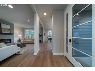 Photo #1: 21622257 Listing