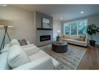 Photo #2: 21622257 Listing