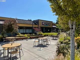 Photo #3: 21622309 Listing