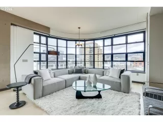 Photo #6: 21622440 Listing 