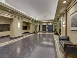 Photo #5: 21622696 Listing 