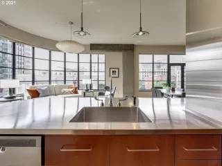 Photo #6: 21622696 Listing 