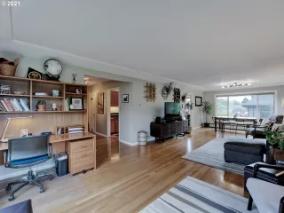 Click for more information on MLS # 21622868 : 1800 NE 17TH AVE 8 More Details about MLS # 21622868 : 1800 NE 17TH AVE 8