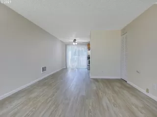 Photo #2: 21623214 Listing 