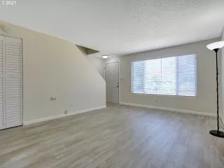 Photo #4: 21623214 Listing 