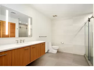 Photo #3: 21623546 Listing