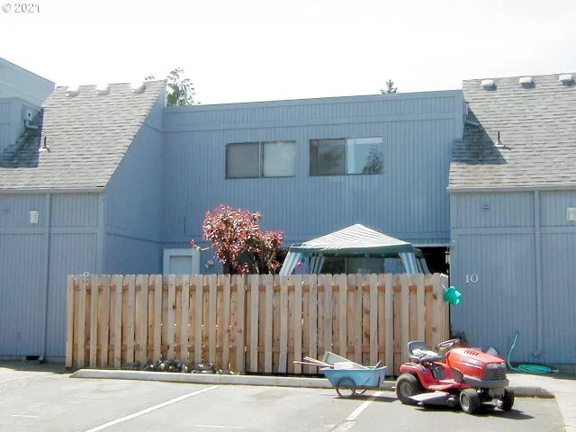 MLS: 21624441 Condo For Sale