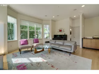 Photo #2: 21624525 Listing