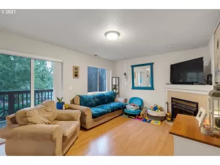 Photo #3: 21624550 Listing