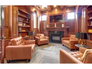 Photo #2: 21626369 Listing