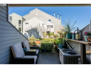 Photo #1: 216266315 Listing