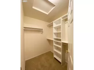 Photo #4: 21627535 Listing