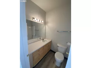 Photo #2: 21628554 Listing