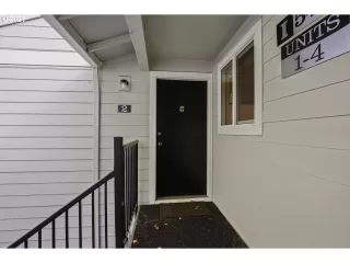 Photo #5: 21628977 Listing