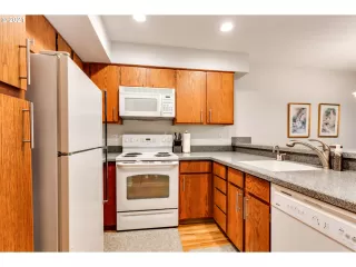 Photo #2: 21629185 Listing